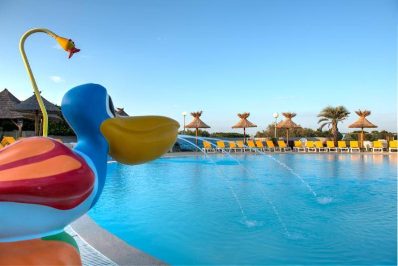Camping Officiel Siblu Le Lac Des Reves Lattes Exterior foto