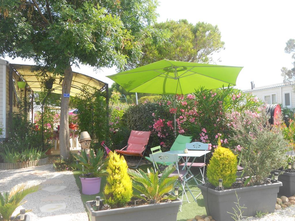 Camping Officiel Siblu Le Lac Des Reves Lattes Exterior foto